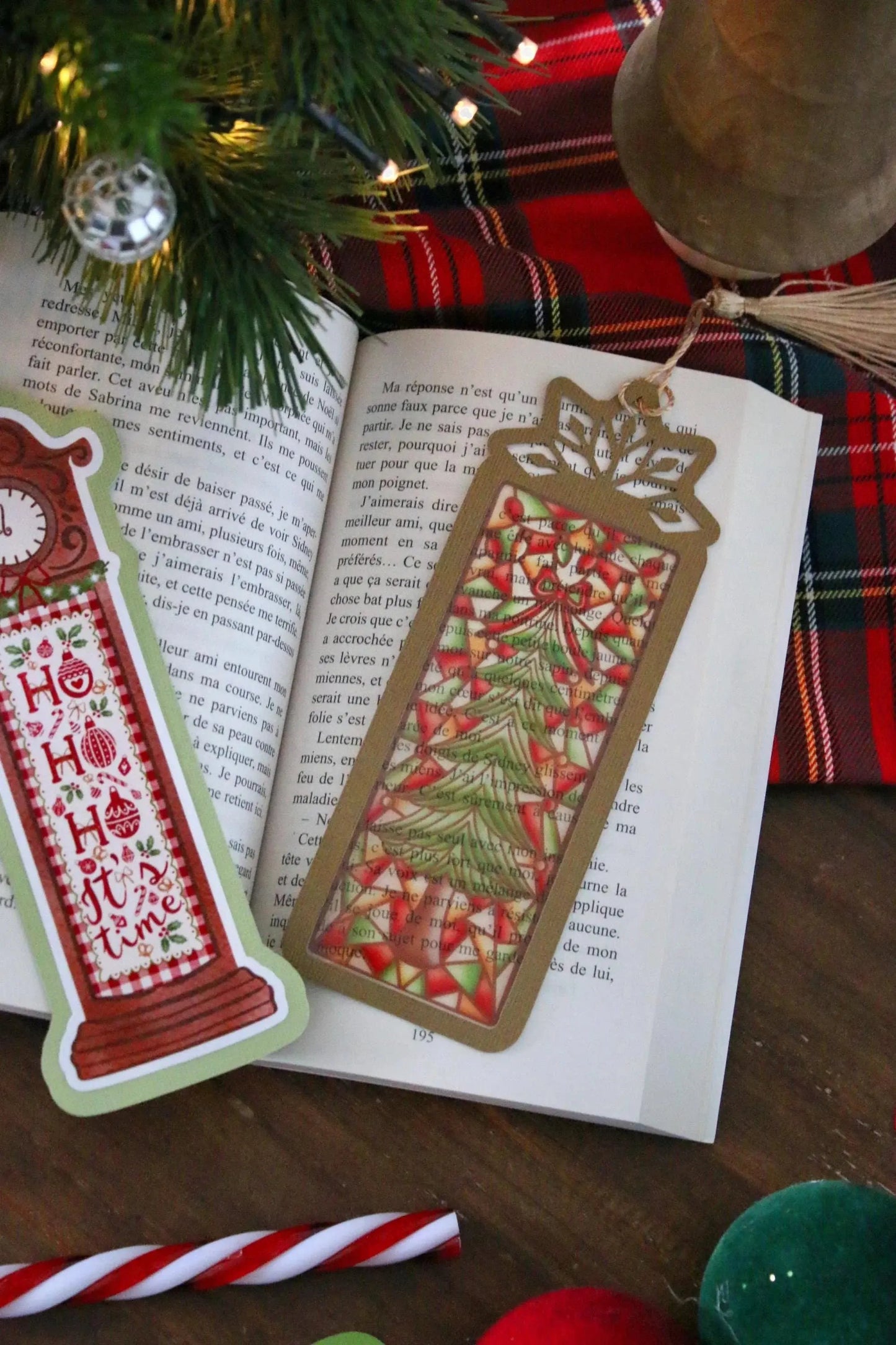 "Vitrail Christmas Tree" Magic Things Shades